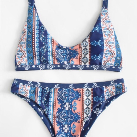 Two piece swimsuit - Picture 1 of 1